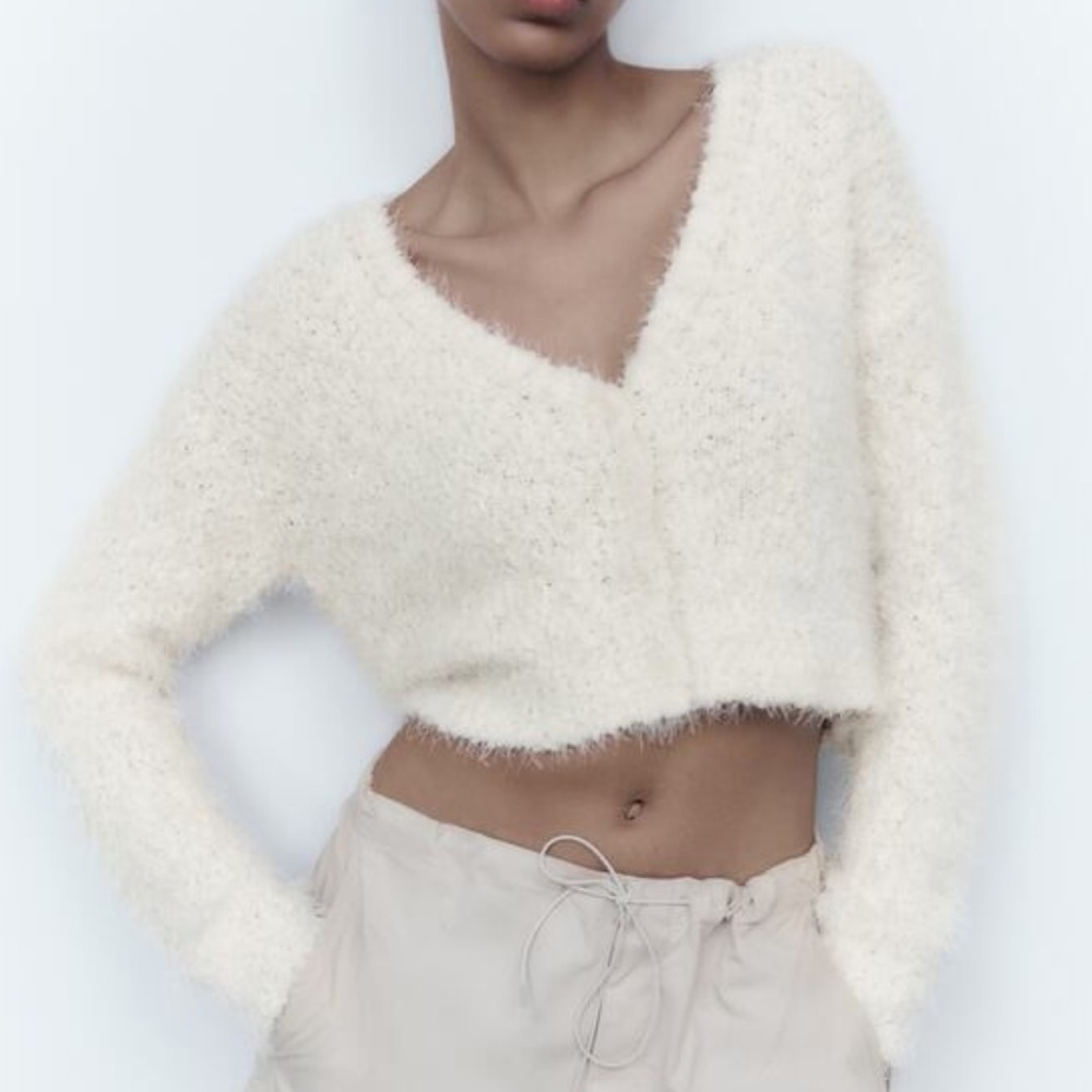 Zara Faux Fur Cropped Knit cardigan